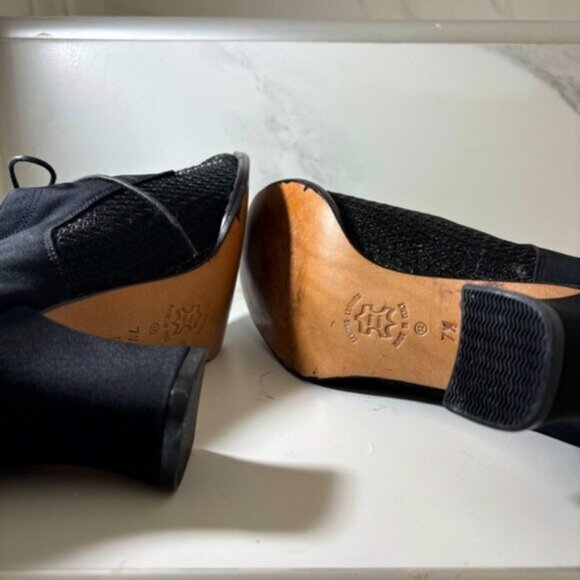 Amalfi (7.5 B) Elegant Italian Black Mesh Oxford Square Toe Lace Up Heels - Picture 3 of 9